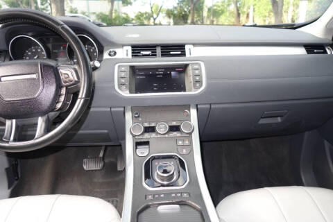 2017 Land Rover Range Rover Evoque SE