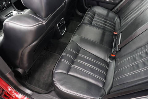 2016 Chrysler 300