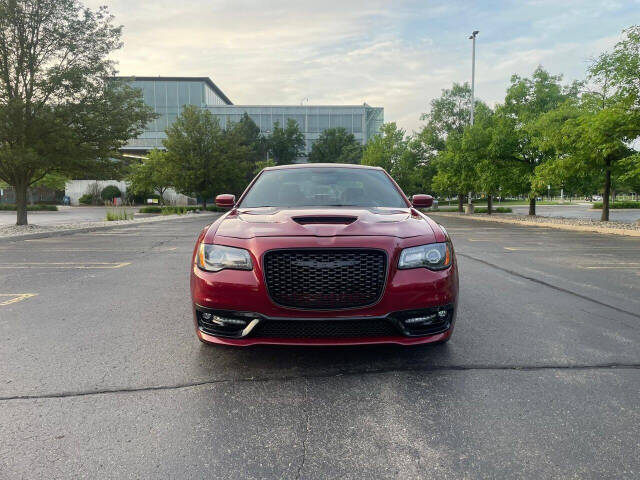 2014 Chrysler 300 for sale at ZAKS AUTO INC in Detroit, MI