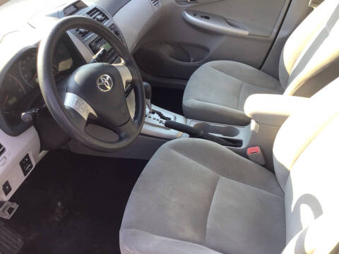 2012 Toyota Corolla LE