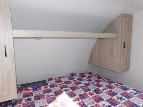 2024 Della Terra 255 BHLE