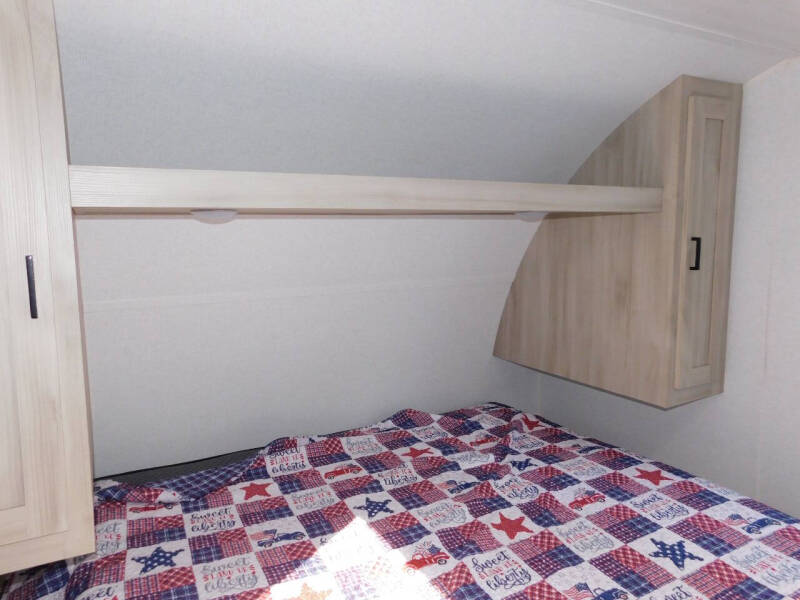 2024 Della Terra 255 BHLE