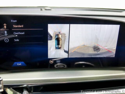 2025 Cadillac LYRIQ Sport 2