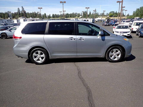 2011 Toyota Sienna