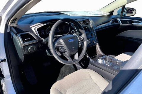 2017 Ford Fusion Hybrid S