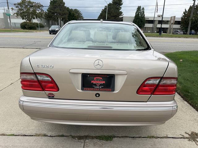 2001 Mercedes-Benz E-Class E 320