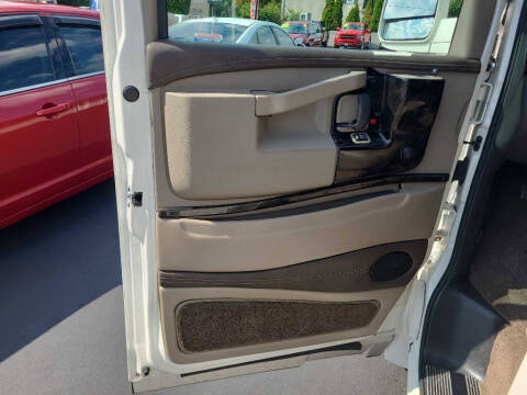 2019 GMC Savana 2500