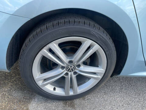 2013 Volkswagen Passat TDI SEL Premium