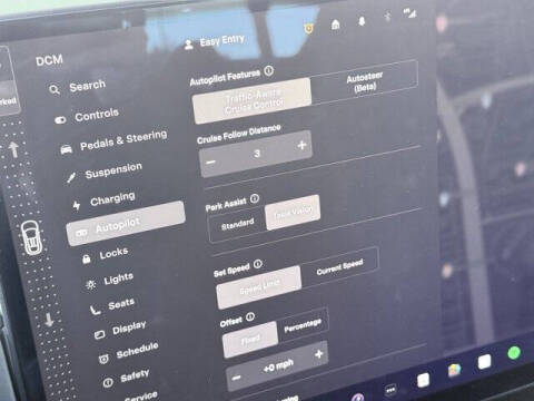 2023 Tesla Model X Standard Range