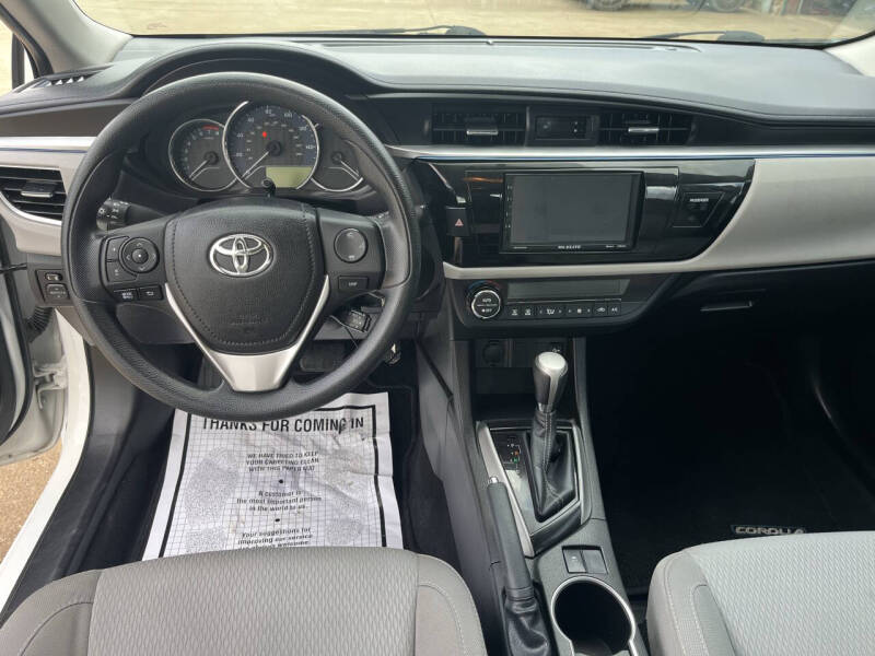 2016 Toyota Corolla LE