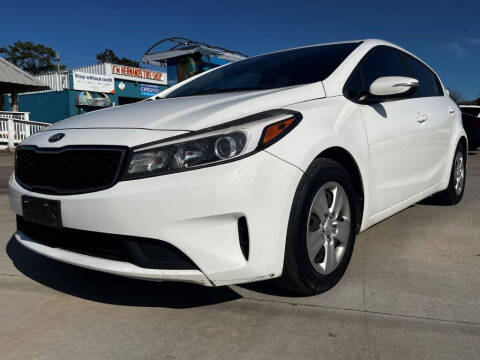 2017 Kia Forte5 for sale at Speedy Auto Sales in Pasadena TX