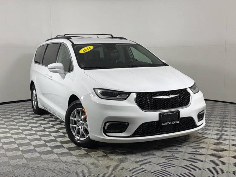 2022 Chrysler Pacifica Touring L