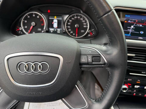 2015 Audi Q5 2.0T quattro Premium Plus