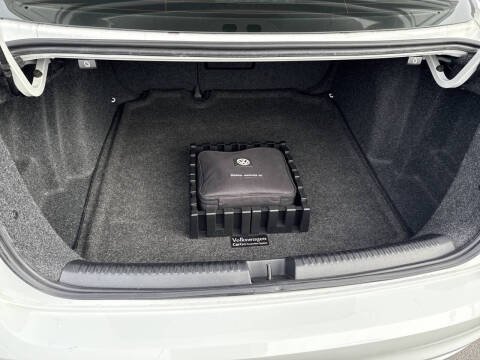 2018 Volkswagen Jetta 1.8T SE Sport