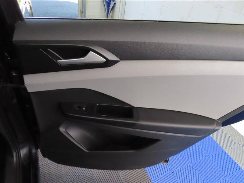 2022 Volkswagen Taos SE 4Motion