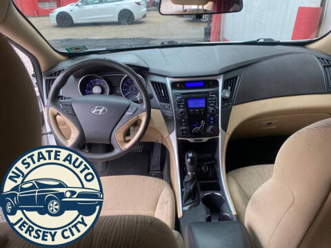 2011 Hyundai Sonata GLS