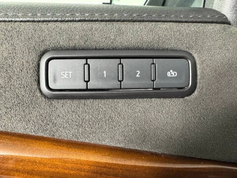 2019 Cadillac Escalade ESV Luxury