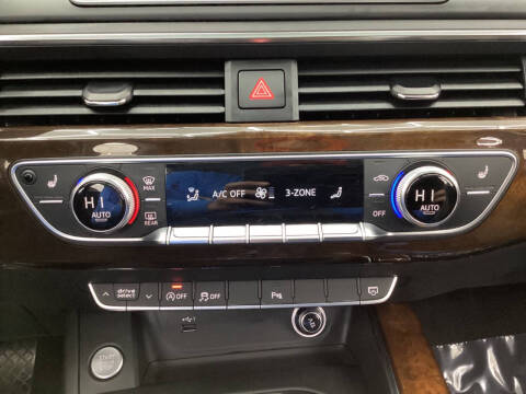 2019 Audi A4 quattro Premium Plus 45 TFSI