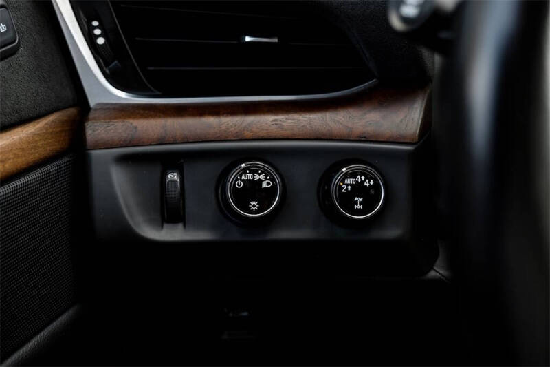 2020 Cadillac Escalade ESV Premium Luxury