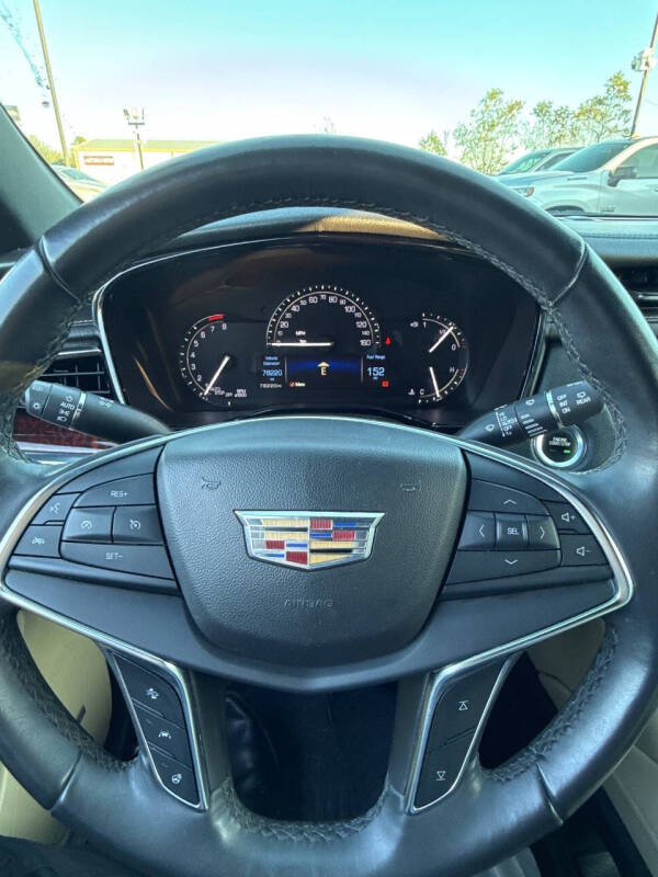 2018 Cadillac XT5 Luxury