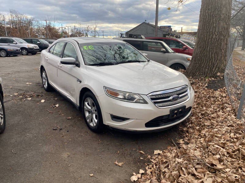 2010 Ford Taurus for sale at Reyes Auto Sales in Holyoke MA