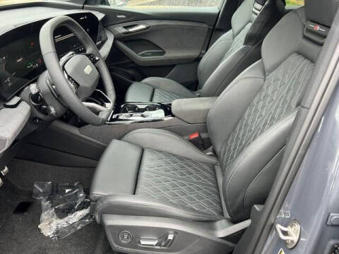 2025 Audi SQ6 e-tron quattro Prestige