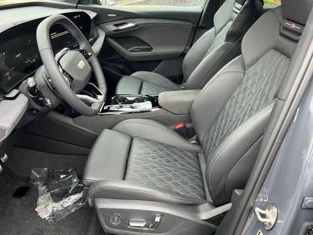 2025 Audi SQ6 e-tron quattro Prestige