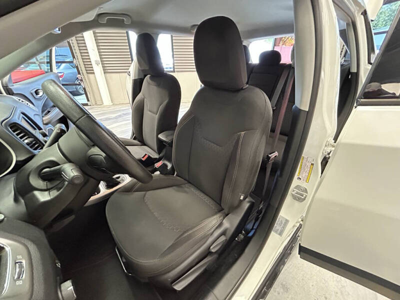 2017 Jeep Compass Sport