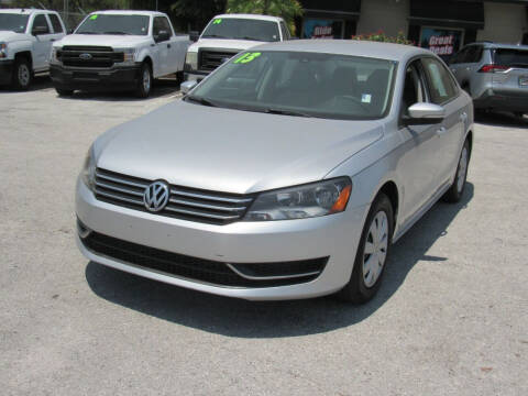 2013 Volkswagen Passat S