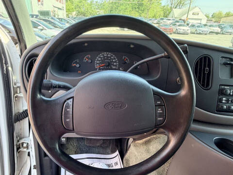 1999 Ford E-Series E-150