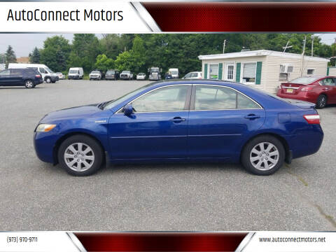 2007 Toyota Camry Hybrid for sale at AutoConnect Motors in Kenvil NJ