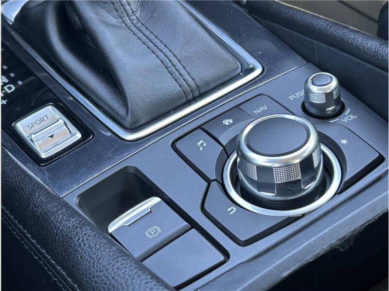 2017 Mazda MAZDA6