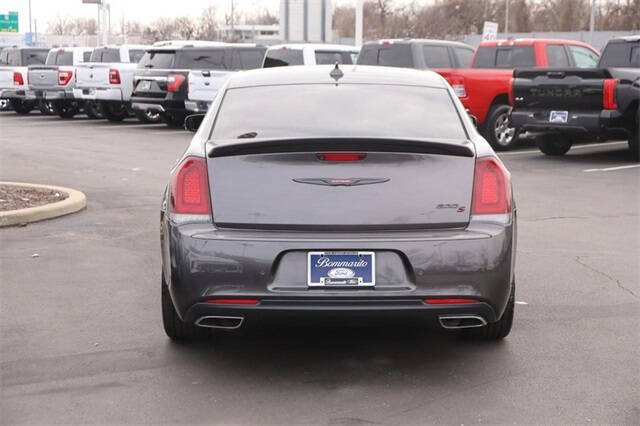 2021 Chrysler 300 S V6