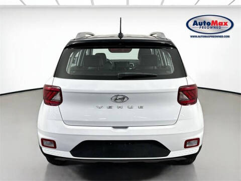 2023 Hyundai Venue Limited