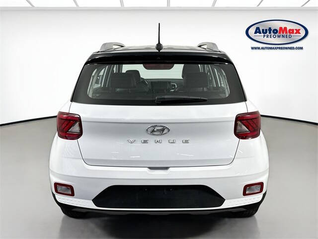 2023 Hyundai Venue Limited