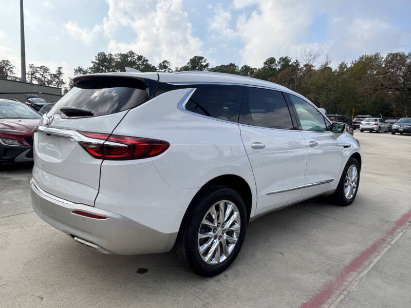 2021 Buick Enclave Essence
