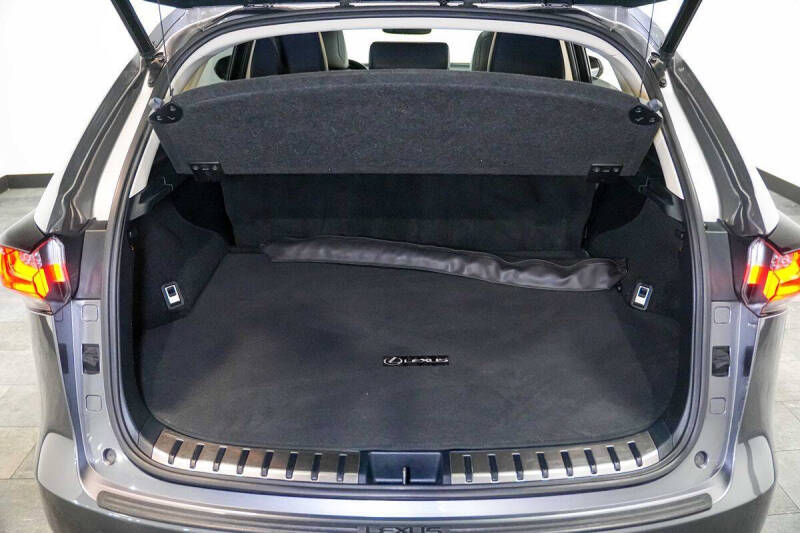 2017 Lexus NX 200t
