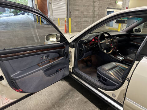 1999 Audi A8 quattro