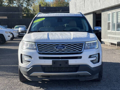 2017 Ford Explorer Platinum