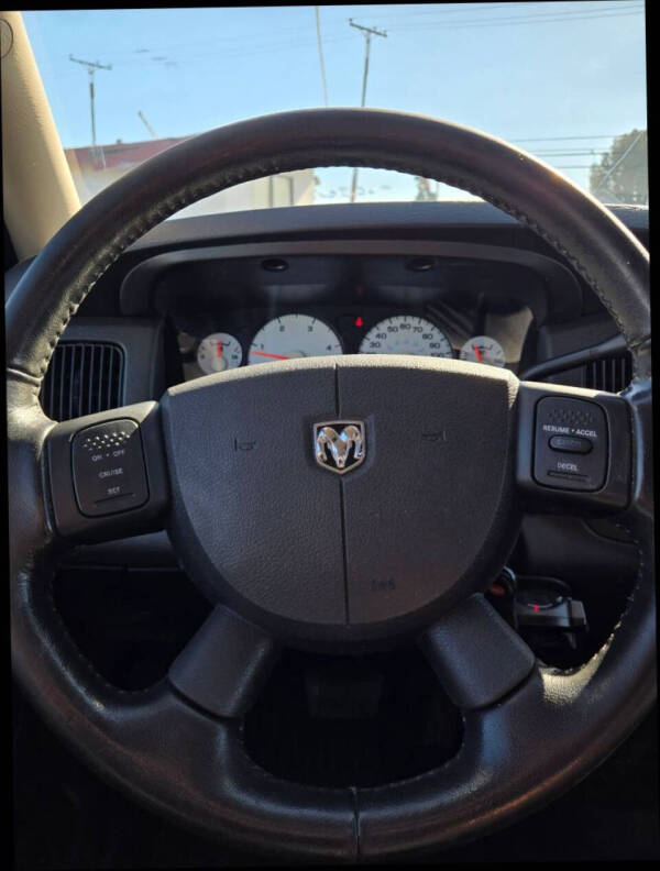 2005 Dodge Ram 3500 SLT