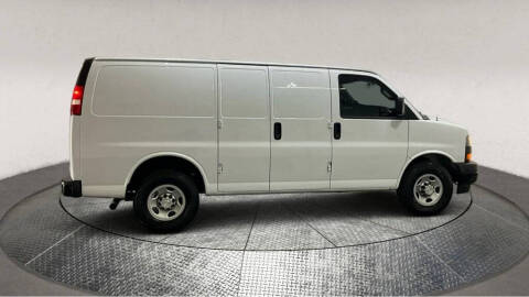 2021 Chevrolet Express 2500