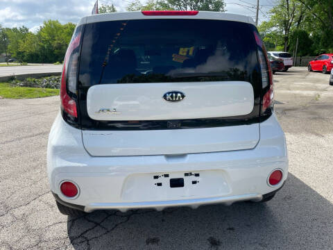 2019 Kia Soul +