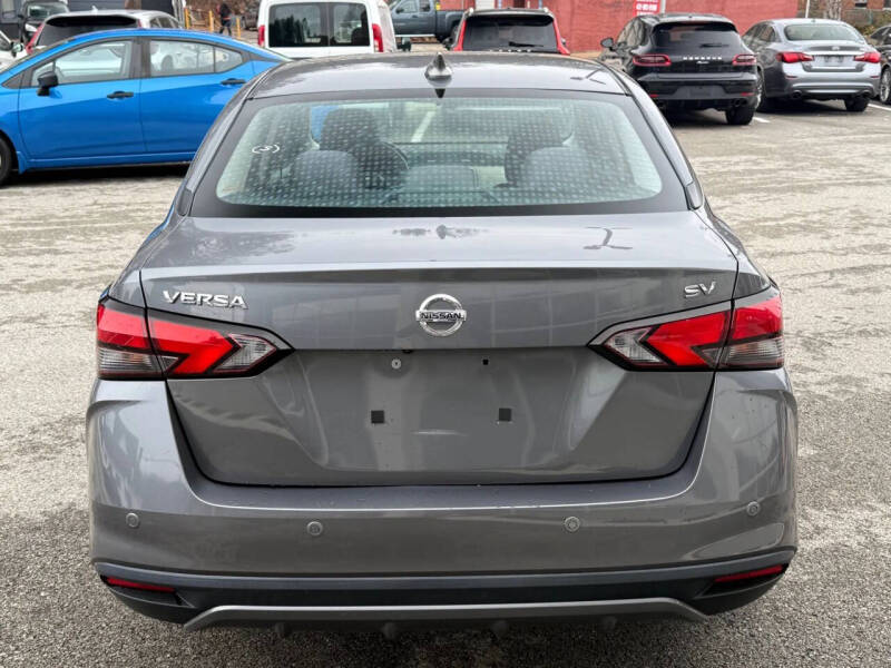 2021 Nissan Versa SV