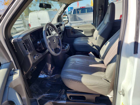 2009 Chevrolet Express LS 3500