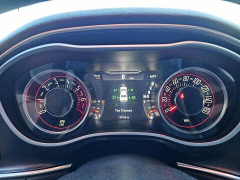 2015 Dodge Challenger SXT Plus