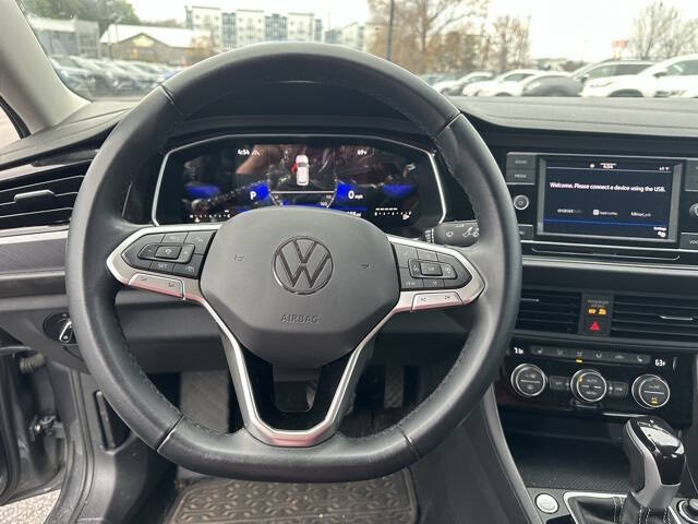 2023 Volkswagen Jetta SE
