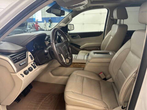 2017 GMC Yukon XL Denali