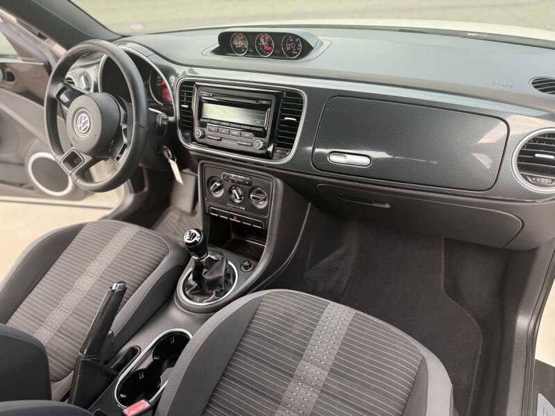 2012 Volkswagen Beetle