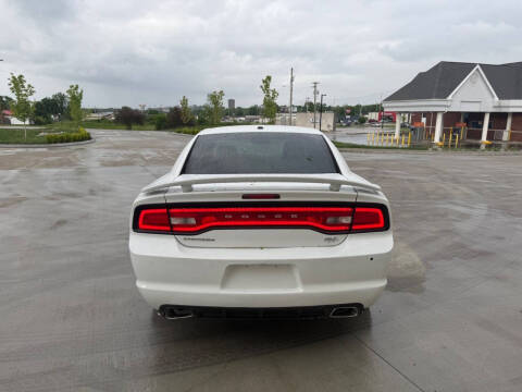2013 Dodge Charger R/T Plus
