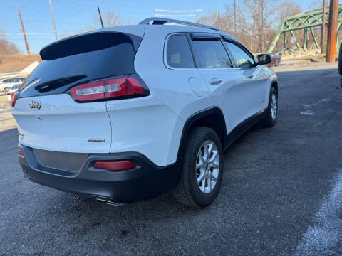 2017 Jeep Cherokee Latitude
